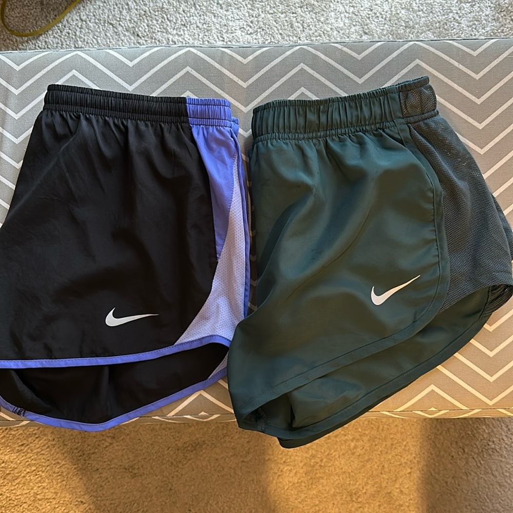 NIKE LOT - 2 pairs of Nike running shorts